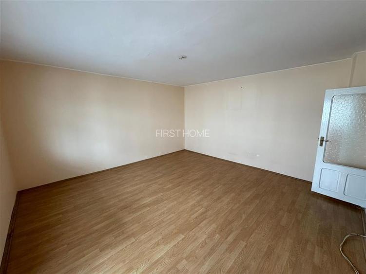 Apartament 3 camere, etaj 1 , 80mp in Campineanca - 6