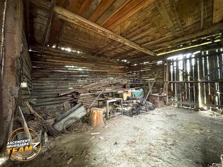 FILM!  2 case,domeniu de 1.660mp, cu atelier,anexe,Lemnia,Covasna - 50