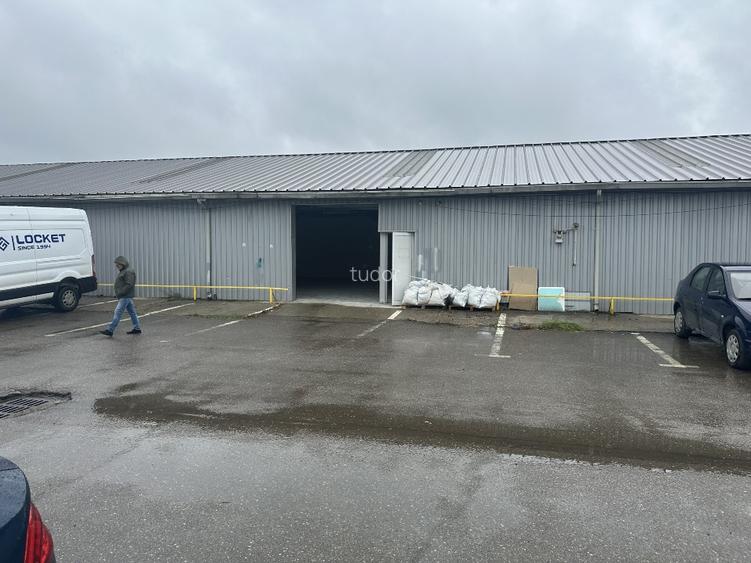 Proprietar- inchiriez spatiu depozitare str. Aurel Vlaicu 78 - 7