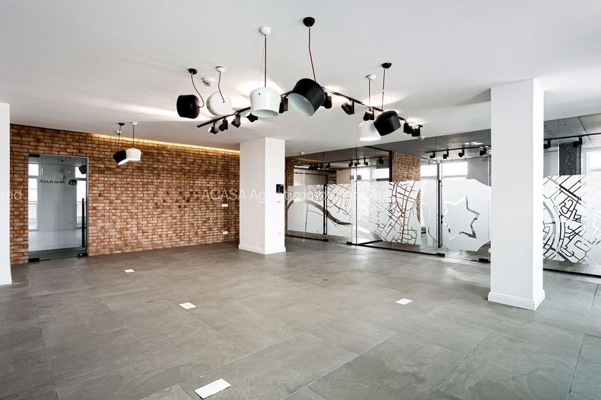 De închiriat - Spațiu ultracentral de birouri în Arad cu parcare - 2