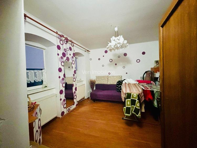 Oportunitate- Casa in zona centrala 218mp - 7