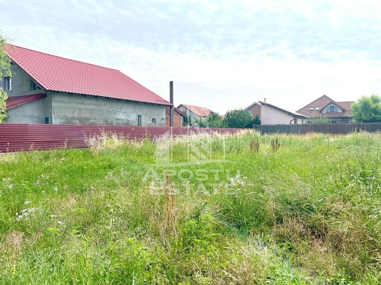 Teren intravilan, zona de vile, in Livada - 1