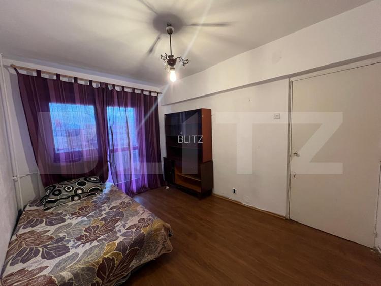 Apartament decomandat, 50 mp, zona Lapus - 2
