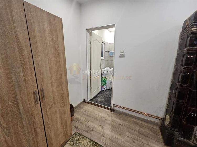 CASA  3 CAMERE 70 MP   TEREN  1675 MP GRIGORESCU - 11