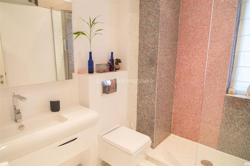 Apartament 4 camere lux |  | 175 mp | Etaj intreg | 3 dormitoare - 5