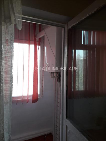 - Garsoniera confort 1 , Ansamblul Dorobantilor, etaj 3/4. - 5