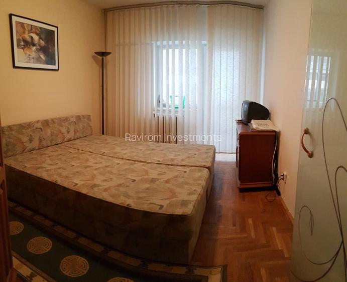 Apartament trei camere decomandate, mobilat si utilat, etaj unu, ultracentral - 13