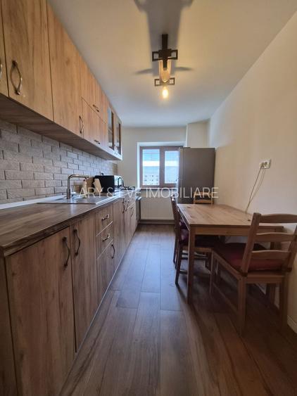 Piața Victoriei | 2 Camere Ultra-Spațios (62mp) | Mobilat NOU + Parcare - 2