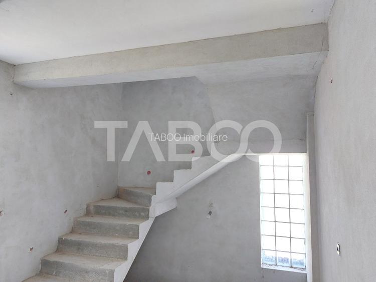 Casa deosebita 5 camere cu teren 2000 mp Sura Mare Hamba Sibiu - 20