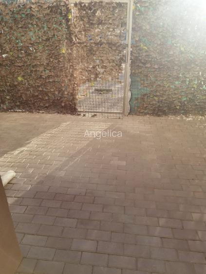 Garsoniera 35mp cu curte 23mp, loc parcare inclus in fata portii - 4