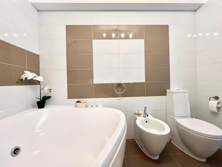 NOU / DEOSEBIT / TERASE GENEROASE / COMPLET MOBILAT SI UTILAT - 45