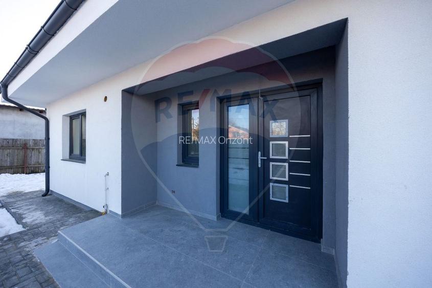 Casa 4 camere-594 mp teren,  construcție noua-Harman - 18