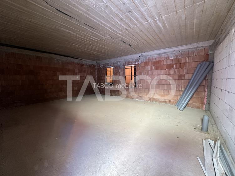 Proiect de investitie imobiliara format din 6 studiouri Orasul de Jos - 3