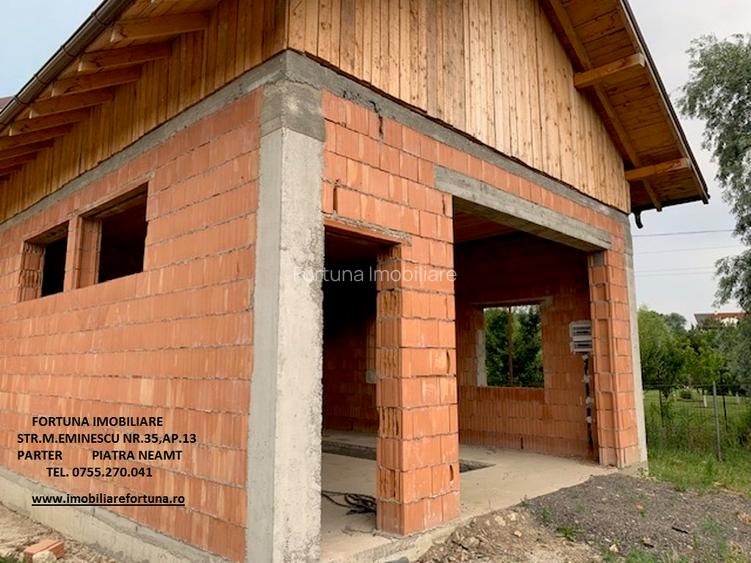 Casa la rosu si teren 720 mp, zona Ciritei - 2