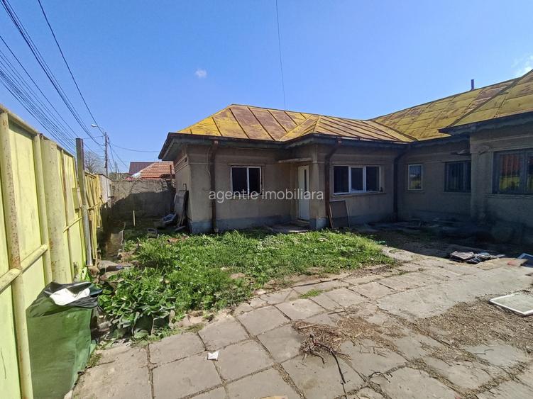 Hala depozit 200mp -Casa 6 camere teren 630 mp - 2