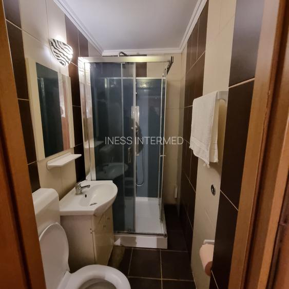 PIATA UNIRII , BD IC BRATIANU, LANGA METROU, AP 2 CAM MOBILAT SI UTILAT - 16