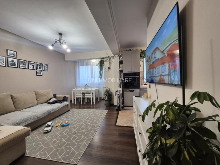 3 Camere 100mp Vedere Panoramica Moldova Mall - Popas Pacurari - Mobilat - Loc P - 11