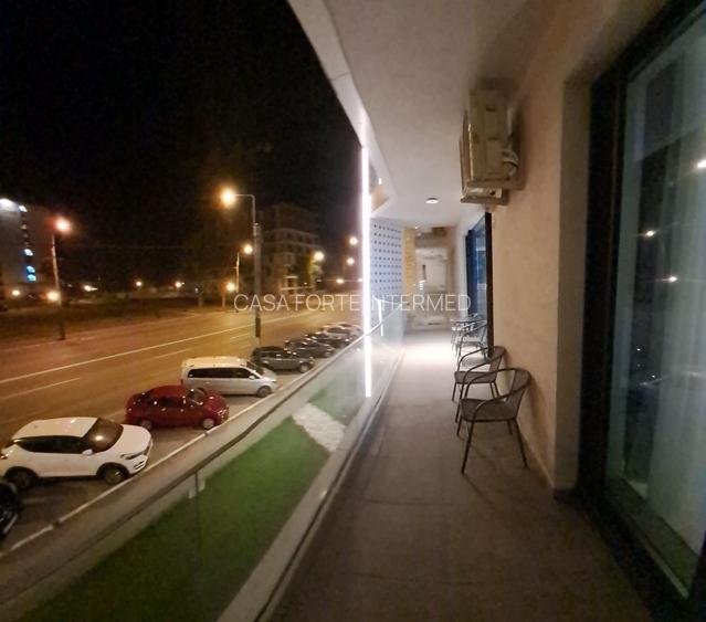 Apartament 2 camere, statiunea Mamaia complex Lake Qn - 600 euro - 9