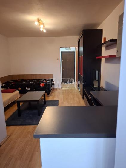 Garsonieră Titan, an 1974, metrou, 32 mp, anvelopat - 4