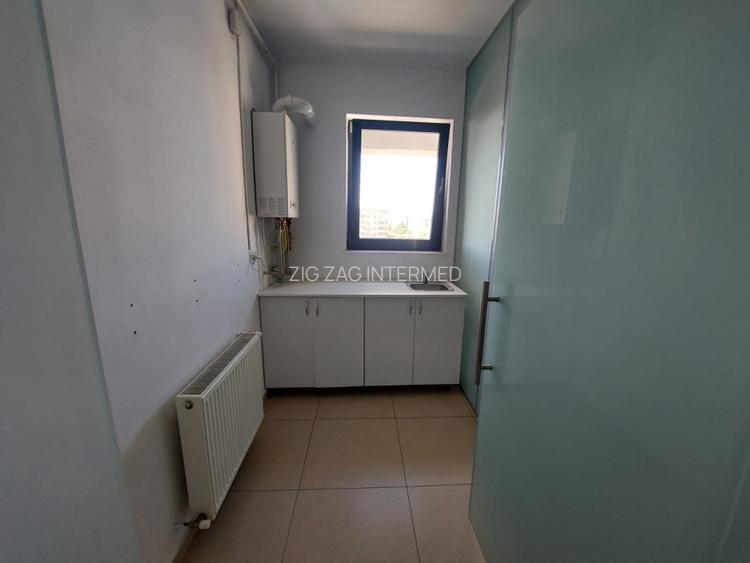 Bd. MAMAIA, spatiu BIROURI, 103 mp. - 11