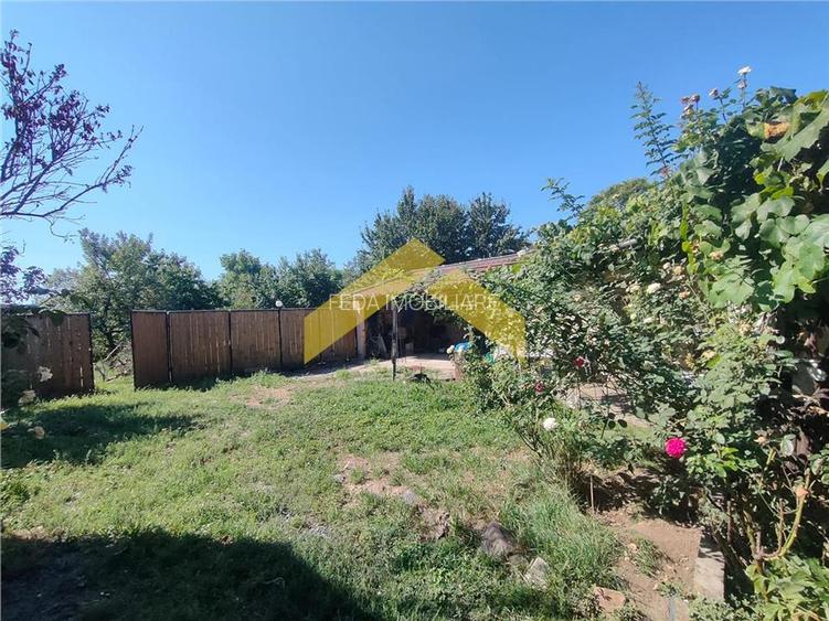 Casa de vanzare in zona Parneava - 8