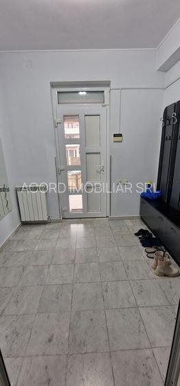 Coiciu, o vila construita pe cadre de beton, bine compartimentata. - 19