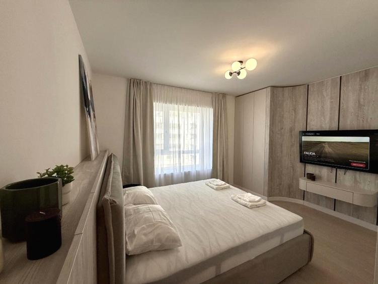 Apartament 3 camere | Prima închiriere & 2 parcări cu prize EV | Akcent City