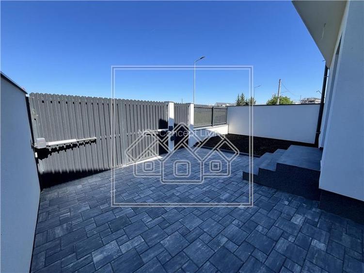 Casa de vanzare in Sibiu - 4 camere - 3 bai - teren 600 mp - 10