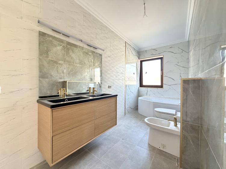 Duplex elegant, 4 camere, 155 mp utili, 300 mp teren - Dumbravita