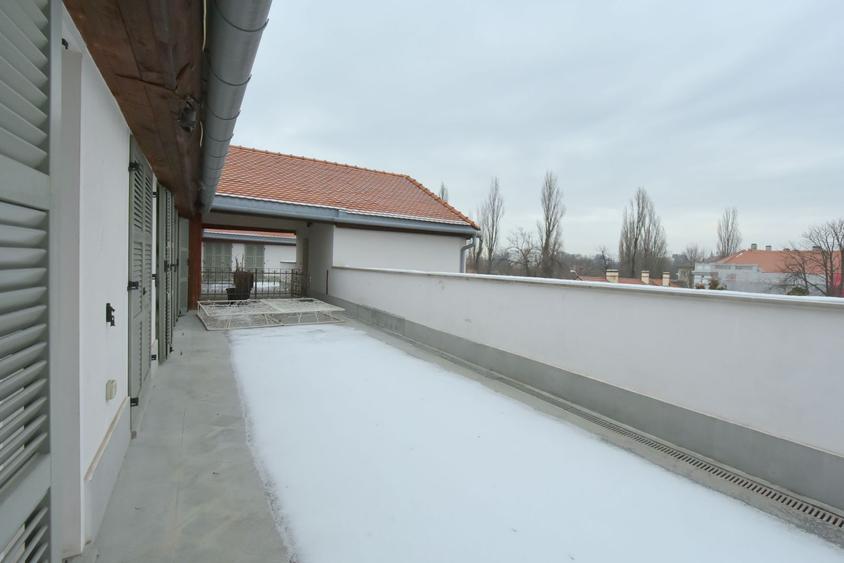 Penthouse de inchiriat - zona Centrala