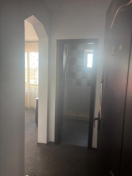 Pensiune P+1, cu restaurant + terasa, cu acces imediat la Drumul Expres