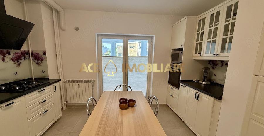 3 Camere de inchiriat | Unirii | Metrou | Mobilat