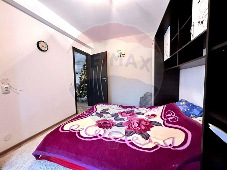 Apartament 3 camere, 63 mp, balcon 9 mp