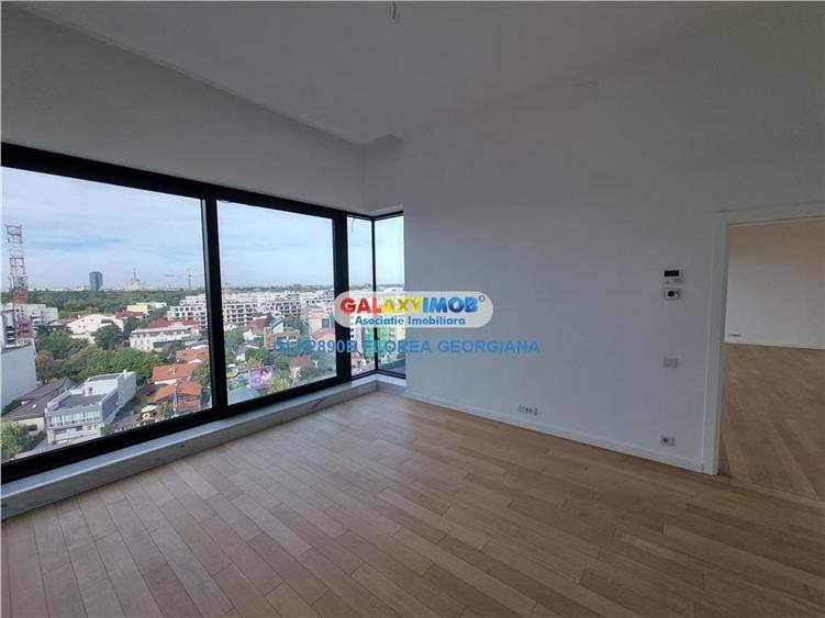 VANZARE PENTHOUSE 5 CAMERE ONE HERASTRAU PLAZA