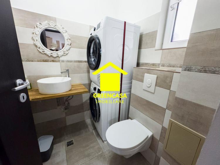 Casă tip duplex | 5 camere | 3 bai | zona Terra | Florești