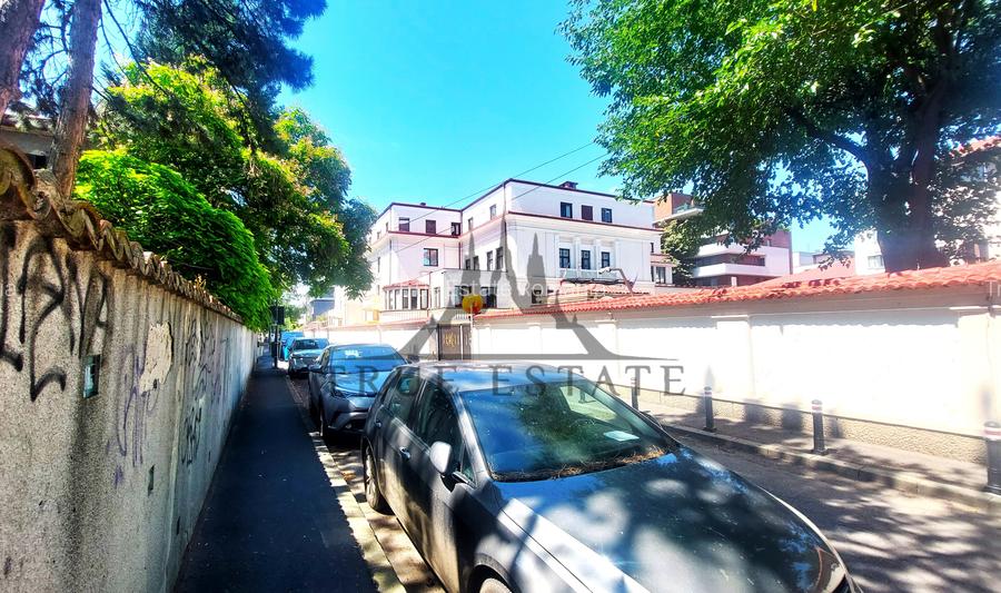 Vanzare apartament cu 4 camere si garaj unic in Primaverii - 5