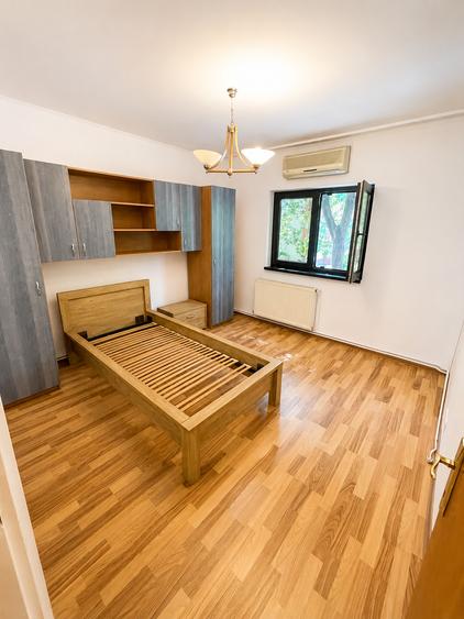 Apt 3 cam, 2 bai, centrala termica, se acceptă animale companie talie mică