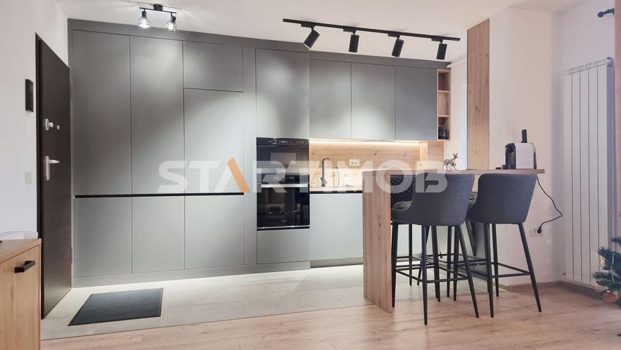 Apartament mobilat Top City Coresi