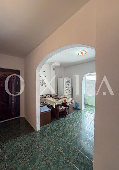 OX731 Apartament doua camere, Decomandat, Aradului
