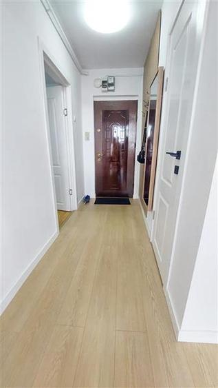 Apartament 2 camere decomandat renovat, etaj intermediar Vlahuta- ITC