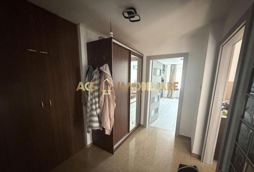 3 Camere de inchiriat | Crangasi | 2 Băi | Centrala | Parcare