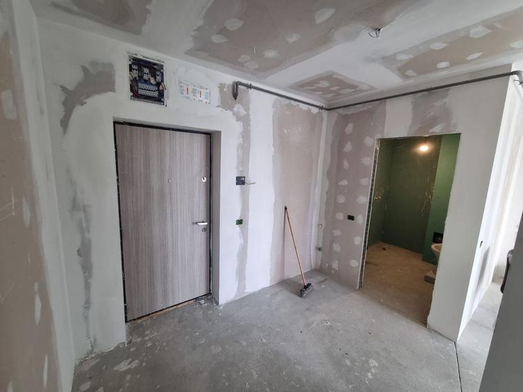 Tomis nord Euromaterna-apartament 3 camere decomandat cu terasa de 33 mp