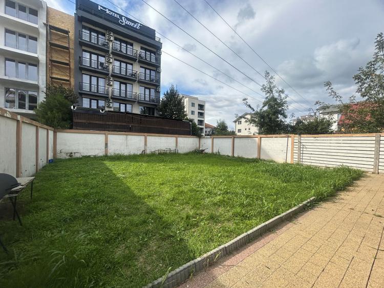 Pensiune cu 10 camere in Mamaia-Sat, zona LIDL . Oportunitate de investitie