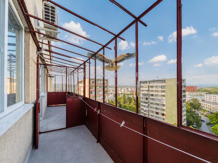 Priveliște panoramică|Apartament renovat situat lângă Iulius Mall