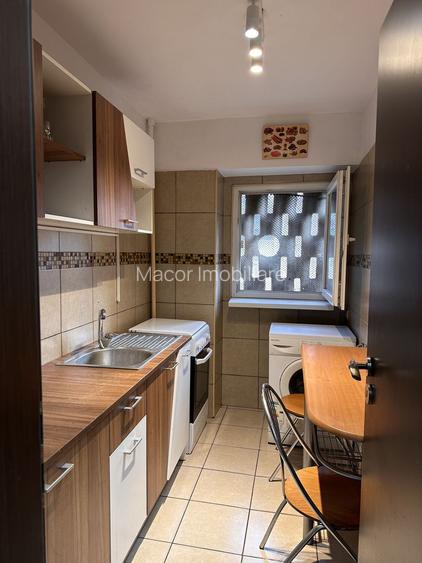 Apartament 2 camere strada Stirbei Voda nr 2 - Sala Palatului - 23