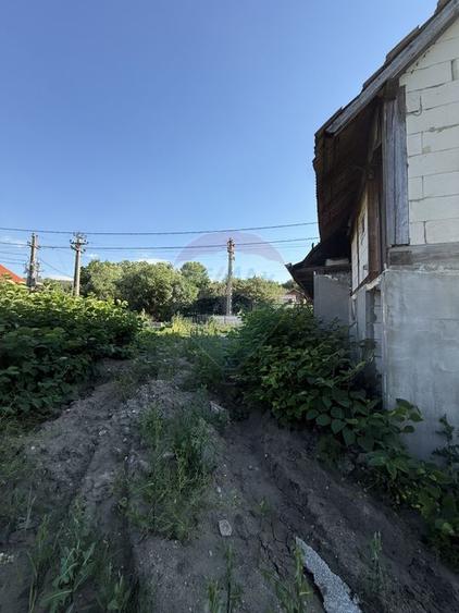 COMISION 0% Teren intravilan 742 mp cu construcție | Gheorghieni