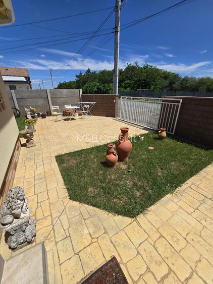 Duplex pe parter, mobilat și utilat complet, teren 300 mp – Bucovăț - 33