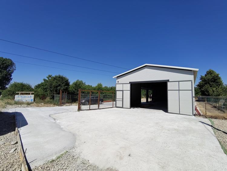 Hala cu teren 4800 mp de vanzare