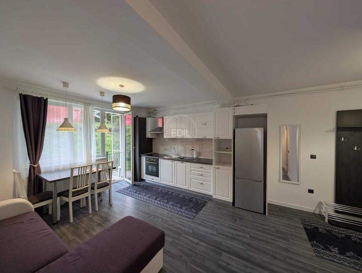 Inchiriere Apartament 3 camere semidecomandat, 60 mp, TEilor