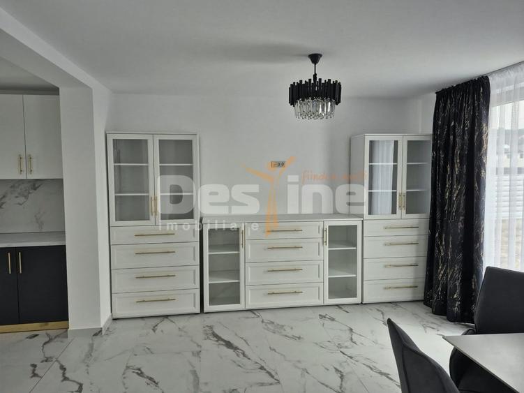 Aprtament cu doua camere in bloc nou zona Pietricica.